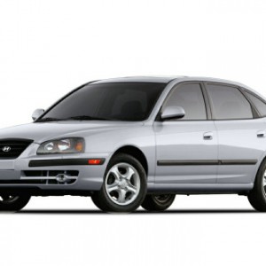 2004 hyundai elantra photo