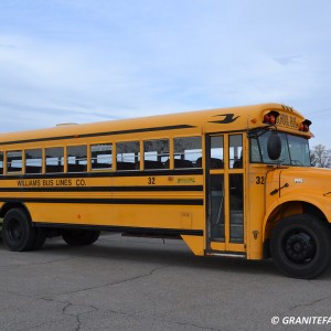 2004 international 3800 photo