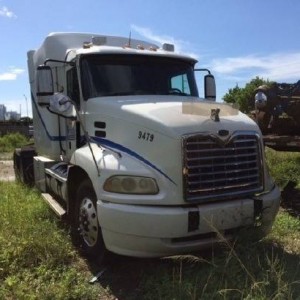 2004 mack cx photo
