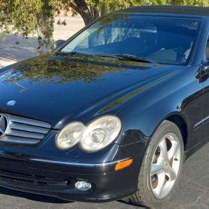 2004 mercedes-benz clk-class-clk320 photo