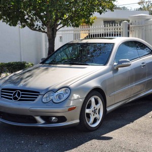 2004 mercedes-benz clk-class photo