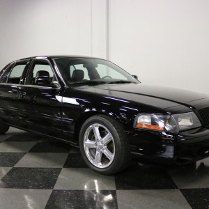 2004 mercury marauder photo