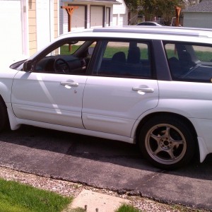 2004 subaru forester photo