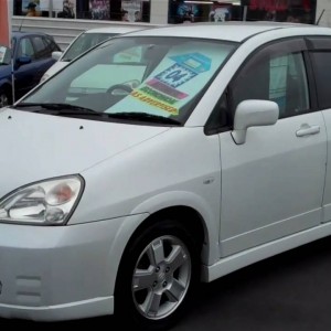2004 suzuki aerio photo