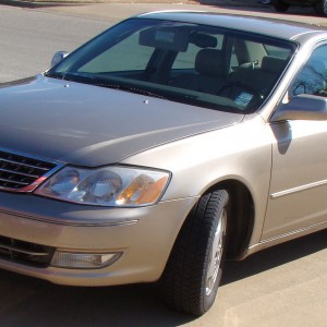 2004 toyota avalon photo
