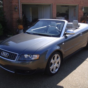 2005 audi s4 photo