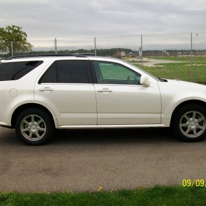 2005 cadillac srx photo