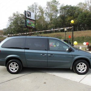 2005 dodge grand-caravan-sxt photo