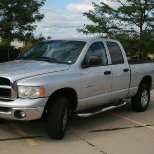 2005 dodge ram-1500-quad-stslt photo