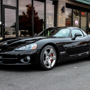 2005 dodge viper photo