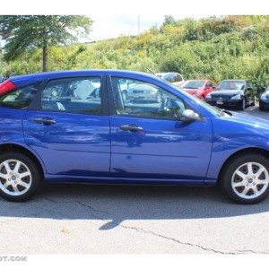 2005 ford focus-zx5 photo