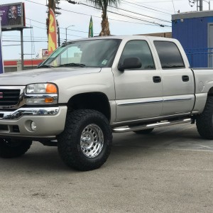 2005 gmc sierra-1500-sle-standard-wt photo