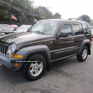 2005 jeep liberty-sport photo