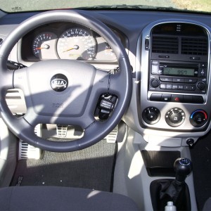 2005 kia spectra photo