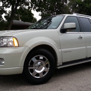 2005 lincoln navigator photo