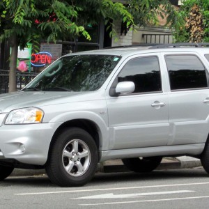 2005 mazda tribute photo