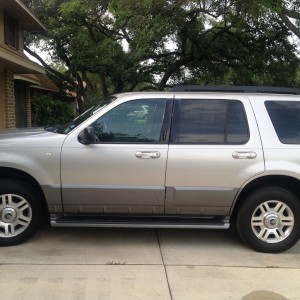 2005 mercury mountaineer photo