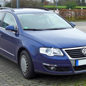 2005 volkswagen passat-glx-wagon-glx-v6-fwd-manual photo