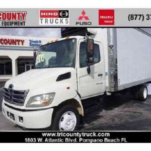 2006 hino conventional-type-truck photo