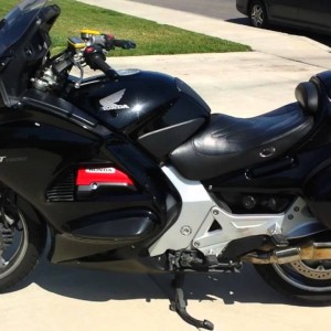 2006 honda st1300 photo