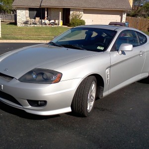 2006 hyundai tiburon photo