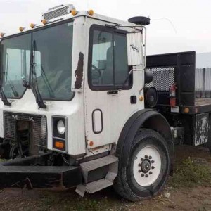 2006 mack mr photo