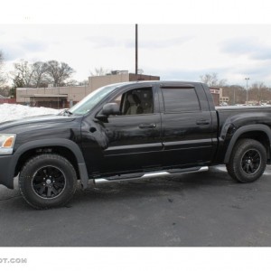2006 mitsubishi raider photo