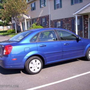 2006 suzuki forenza photo