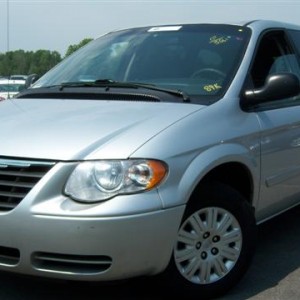 2007 chrysler town-country-lx photo