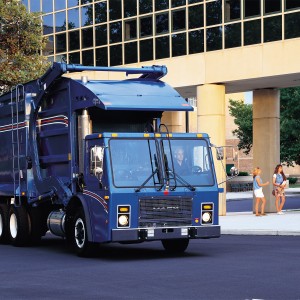 2007 mack mr photo