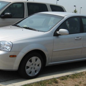 2007 suzuki forenza photo