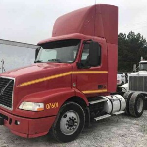2007 volvo-truck vnm photo