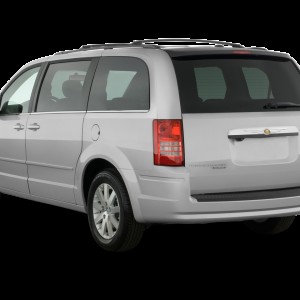 2008 chrysler town-and-country photo