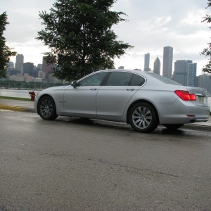 2009 bmw 750i photo