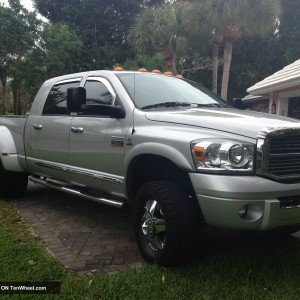 2009 dodge ram-3500-mega-cab photo