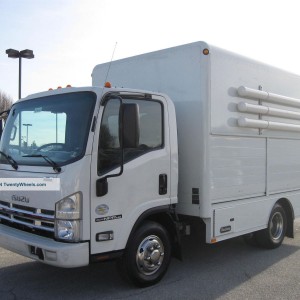 2009 isuzu npr photo