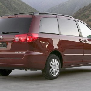2009 toyota sienna photo