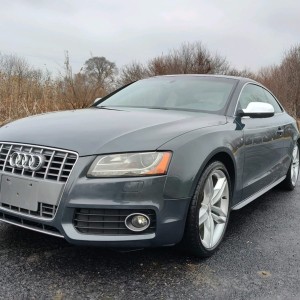 2010 audi s5-quattro-prestige photo