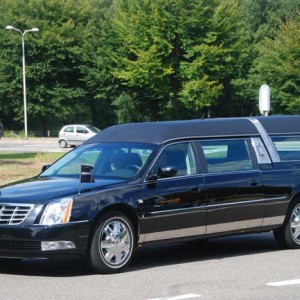 2010 cadillac professional-chassis photo