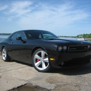 2010 dodge challenger-srt8 photo