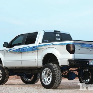 2010 ford f-550 photo