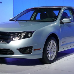 2010 ford fusion-hybrid photo