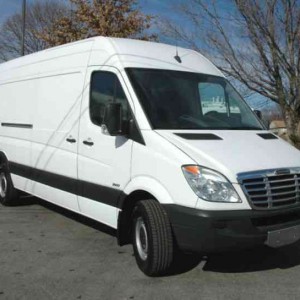 2010 freightliner sprinter photo