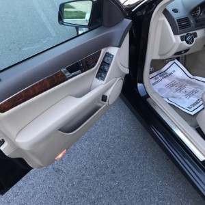 2010 mercedes-benz c-class photo