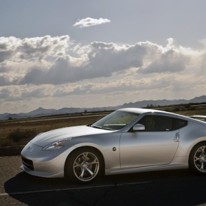 2010 nissan 370z-base-nismo-touring photo