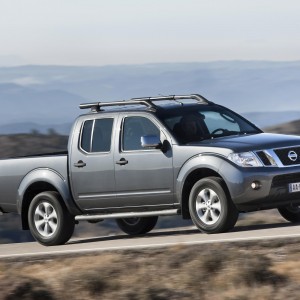 2010 nissan pathfinder photo