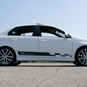 2010 volkswagen jetta-tdi-tdi-cup-edition photo