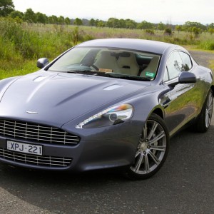 2011 aston-martin rapide photo