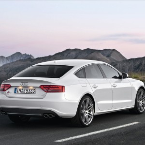 2011 audi s5 photo