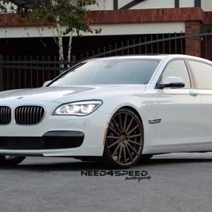 2011 bmw 740li photo
